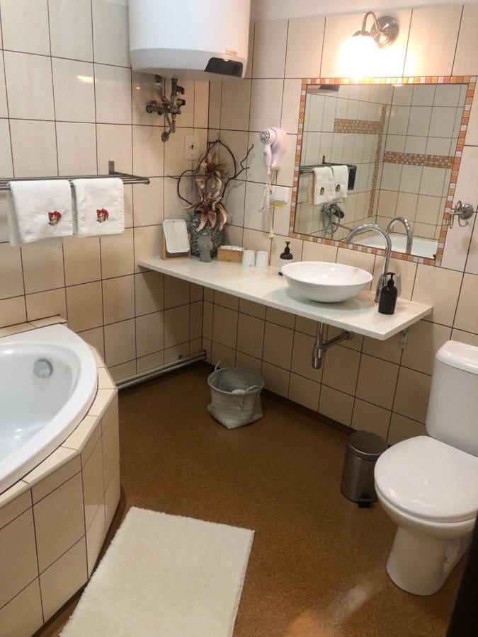 Penzion U Kaspara Lovosice Exterior foto